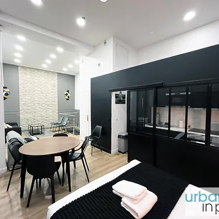 アパート Urban Flat 05 - Spacious 1 Bedroom Parisian Flat