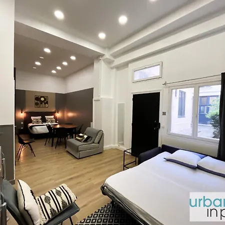 Urban Flat 05 - Spacious 1 Bedroom Parisian Flat * Paris